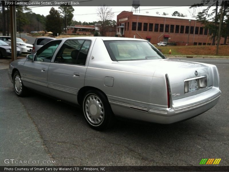 Sterling / Black 1999 Cadillac DeVille Sedan
