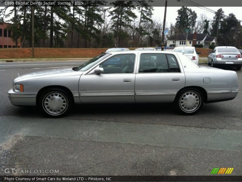 Sterling / Black 1999 Cadillac DeVille Sedan
