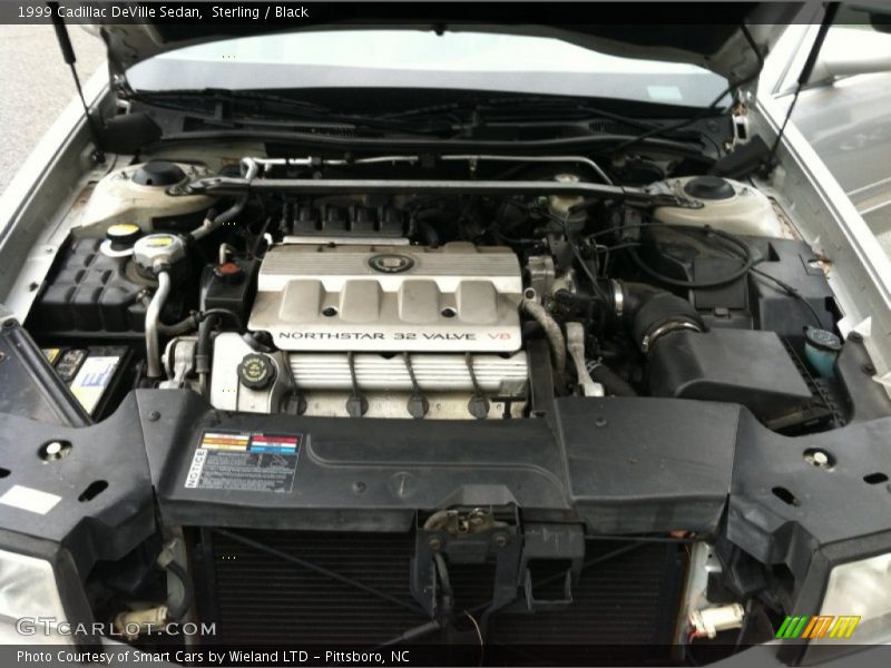  1999 DeVille Sedan Wheel