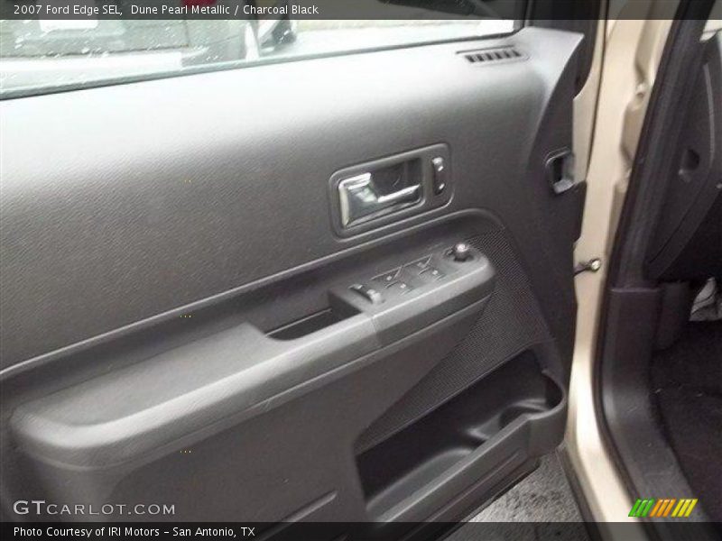 Dune Pearl Metallic / Charcoal Black 2007 Ford Edge SEL