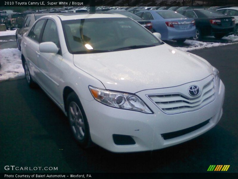 Super White / Bisque 2010 Toyota Camry LE