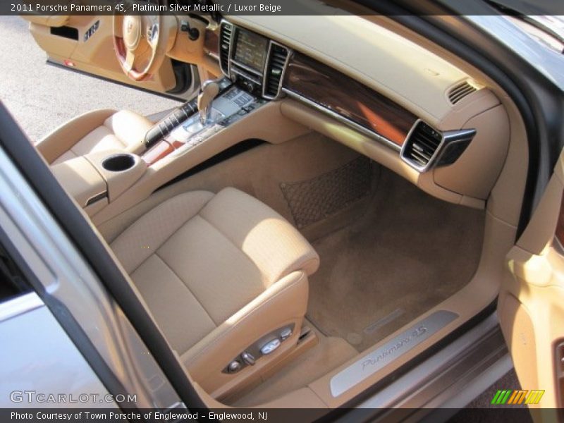 Platinum Silver Metallic / Luxor Beige 2011 Porsche Panamera 4S