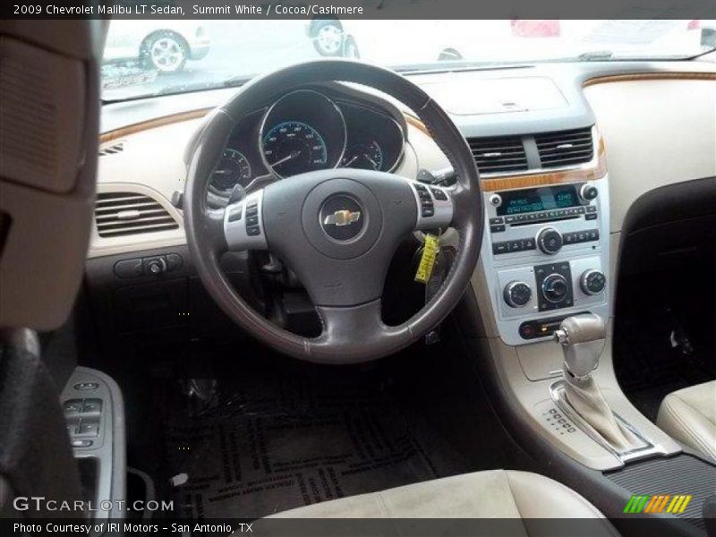 Summit White / Cocoa/Cashmere 2009 Chevrolet Malibu LT Sedan