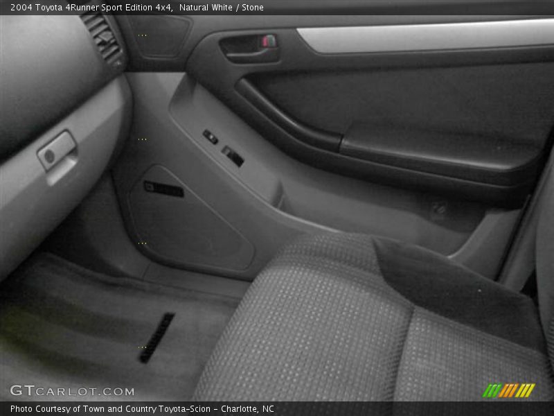 Natural White / Stone 2004 Toyota 4Runner Sport Edition 4x4