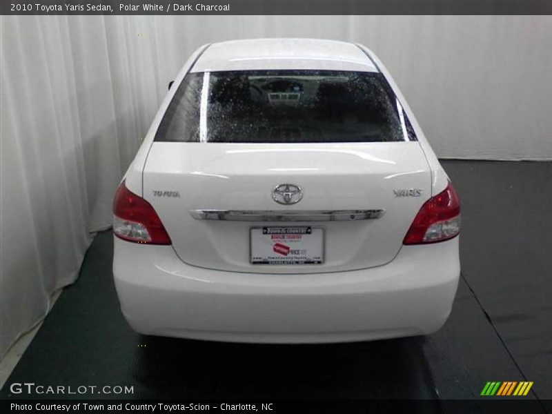 Polar White / Dark Charcoal 2010 Toyota Yaris Sedan