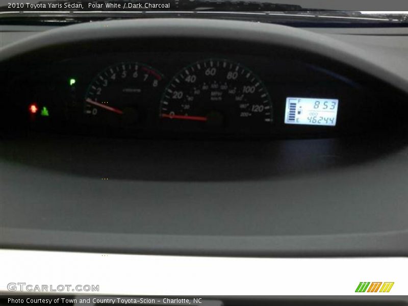 Polar White / Dark Charcoal 2010 Toyota Yaris Sedan