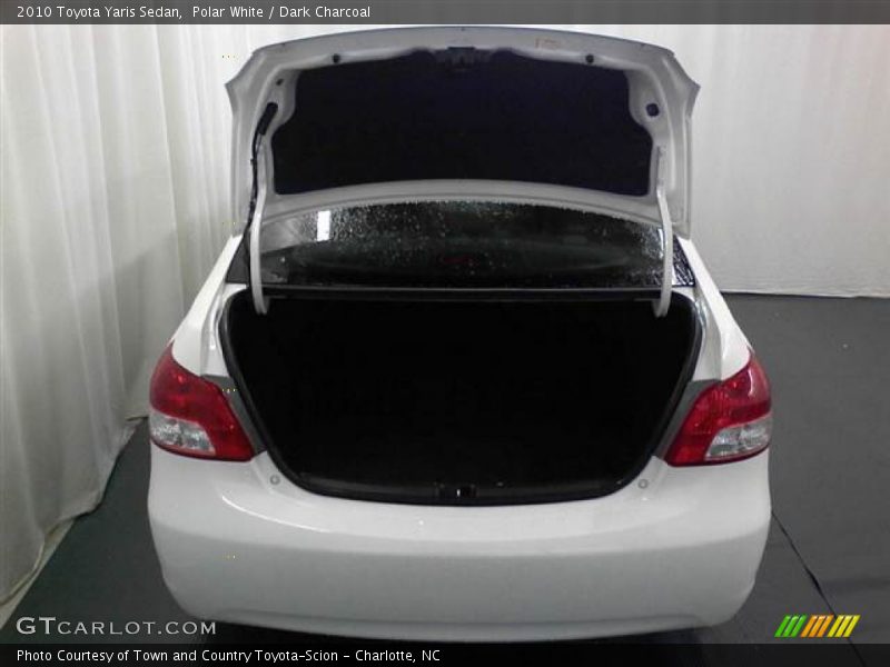 Polar White / Dark Charcoal 2010 Toyota Yaris Sedan
