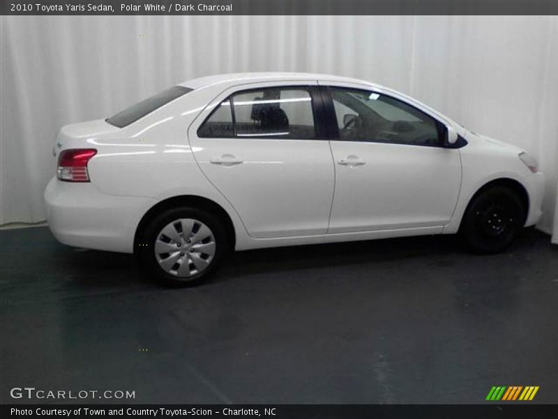 Polar White / Dark Charcoal 2010 Toyota Yaris Sedan