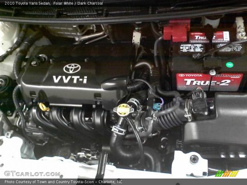 Polar White / Dark Charcoal 2010 Toyota Yaris Sedan