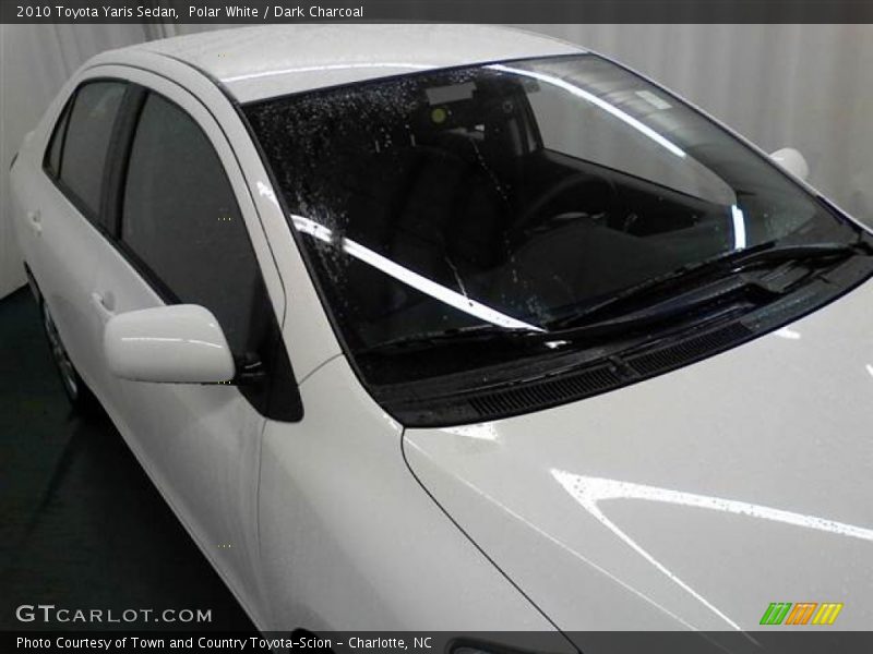 Polar White / Dark Charcoal 2010 Toyota Yaris Sedan