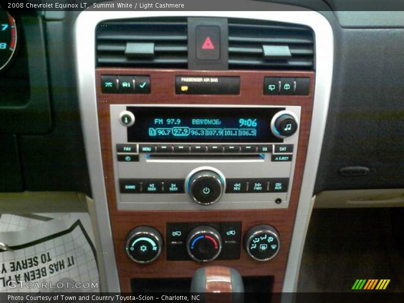 Summit White / Light Cashmere 2008 Chevrolet Equinox LT