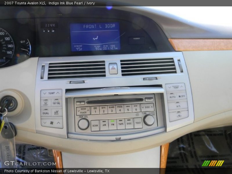 Indigo Ink Blue Pearl / Ivory 2007 Toyota Avalon XLS