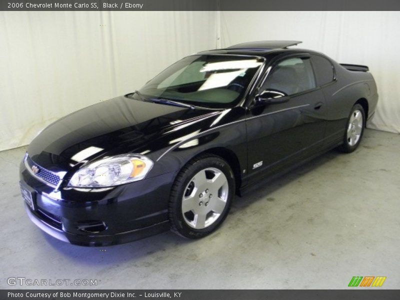 Front 3/4 View of 2006 Monte Carlo SS
