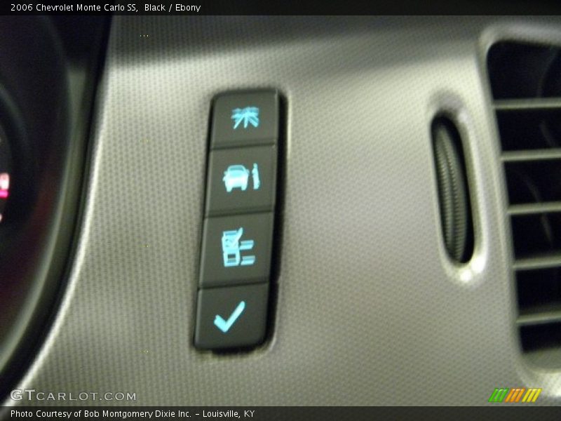 Black / Ebony 2006 Chevrolet Monte Carlo SS