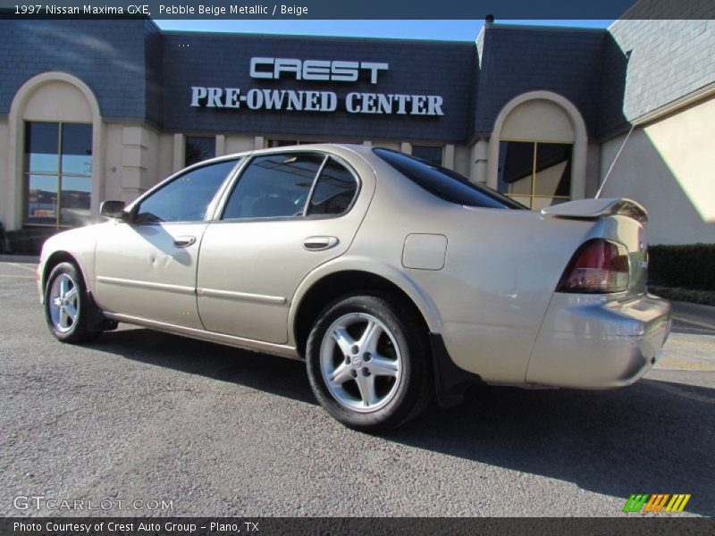 Pebble Beige Metallic / Beige 1997 Nissan Maxima GXE