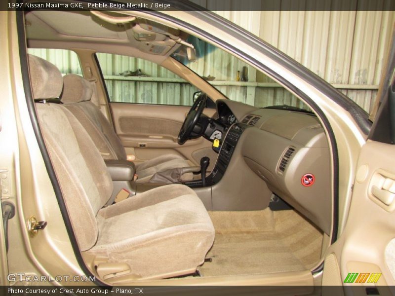 Pebble Beige Metallic / Beige 1997 Nissan Maxima GXE