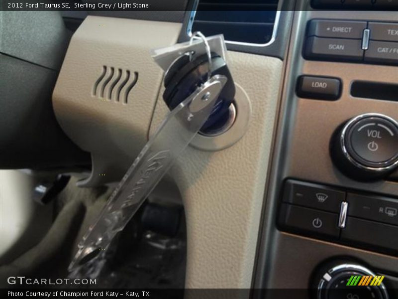 Sterling Grey / Light Stone 2012 Ford Taurus SE
