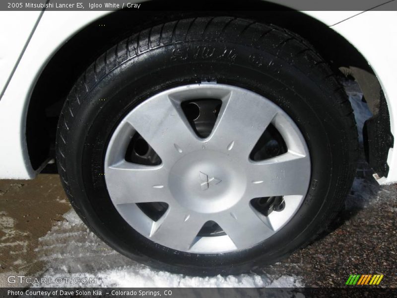 Igloo White / Gray 2005 Mitsubishi Lancer ES