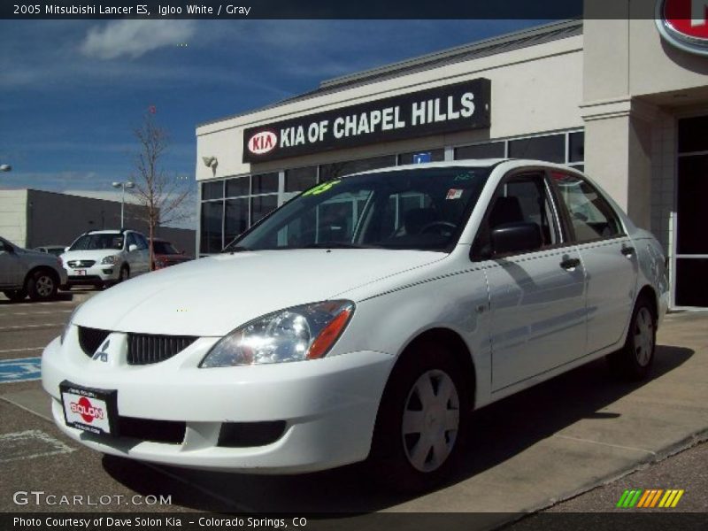 Igloo White / Gray 2005 Mitsubishi Lancer ES