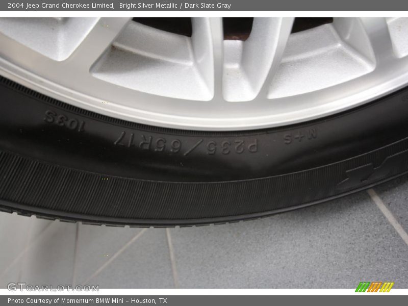 Bright Silver Metallic / Dark Slate Gray 2004 Jeep Grand Cherokee Limited