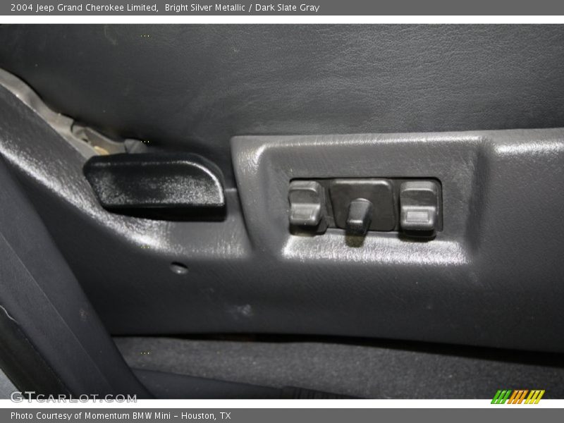 Bright Silver Metallic / Dark Slate Gray 2004 Jeep Grand Cherokee Limited