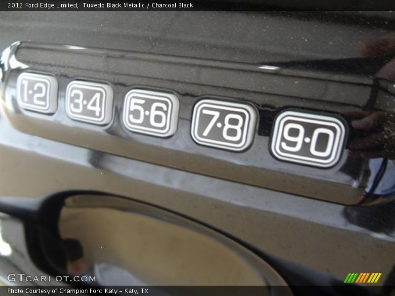 Tuxedo Black Metallic / Charcoal Black 2012 Ford Edge Limited