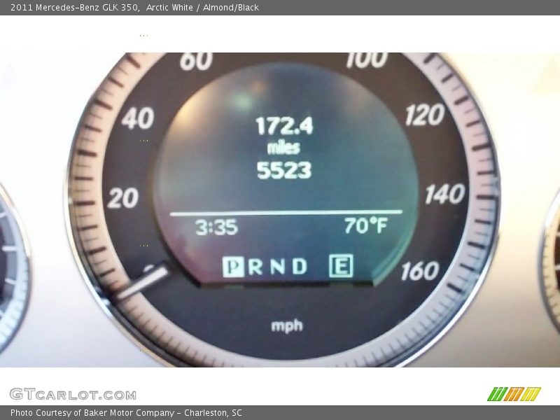 Arctic White / Almond/Black 2011 Mercedes-Benz GLK 350