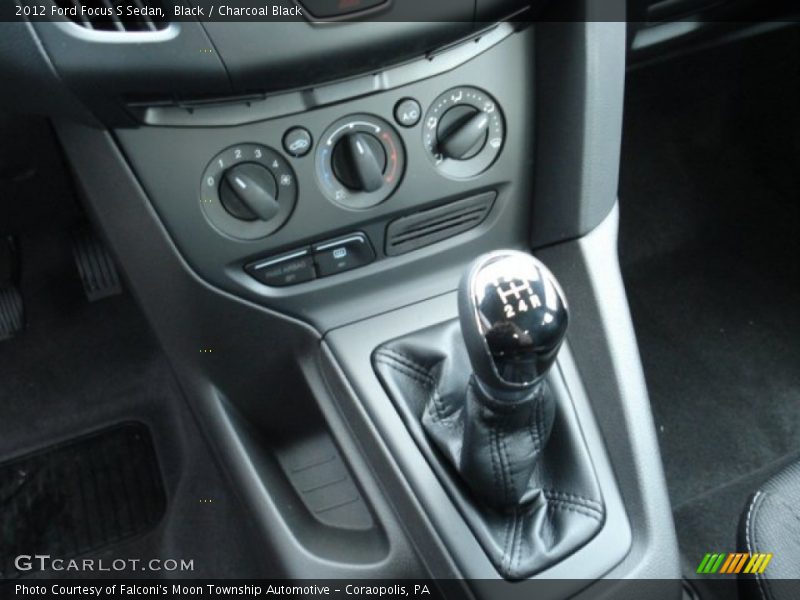 Black / Charcoal Black 2012 Ford Focus S Sedan