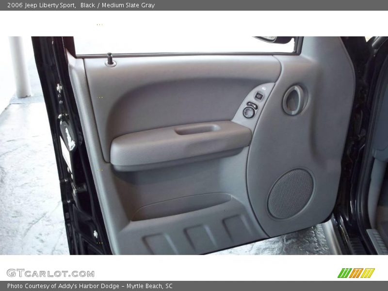 Black / Medium Slate Gray 2006 Jeep Liberty Sport