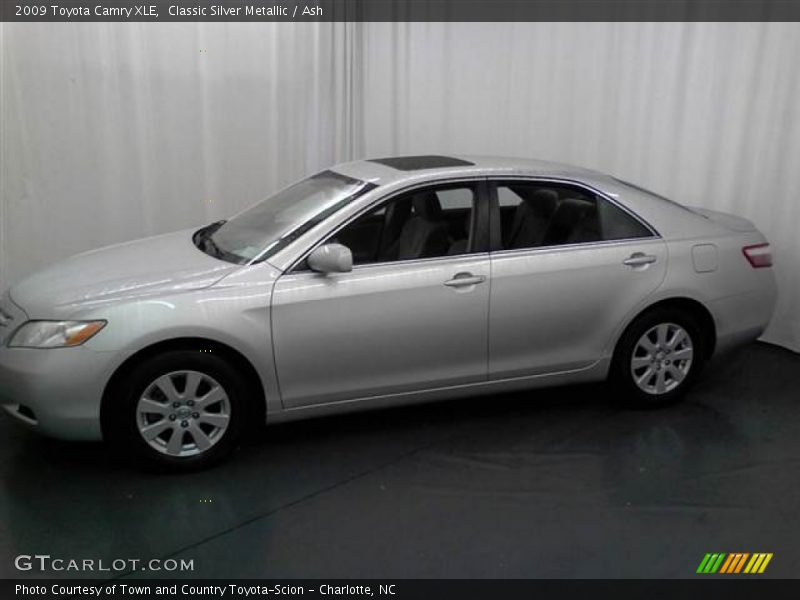 Classic Silver Metallic / Ash 2009 Toyota Camry XLE