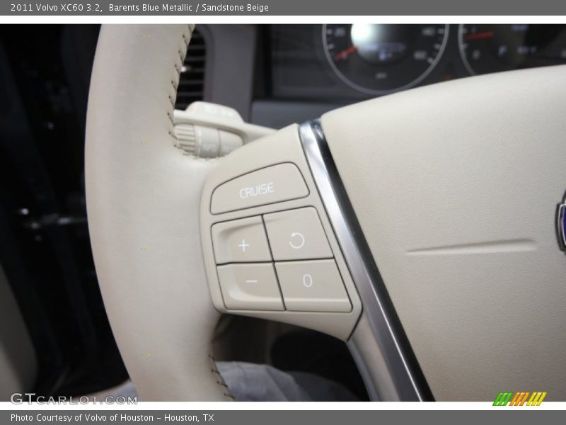 Barents Blue Metallic / Sandstone Beige 2011 Volvo XC60 3.2