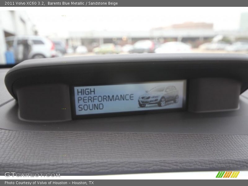Barents Blue Metallic / Sandstone Beige 2011 Volvo XC60 3.2