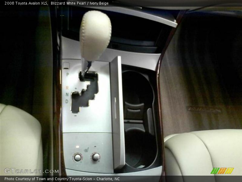 Blizzard White Pearl / Ivory Beige 2008 Toyota Avalon XLS