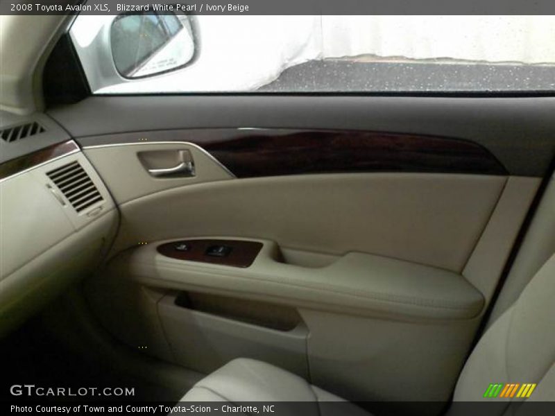 Blizzard White Pearl / Ivory Beige 2008 Toyota Avalon XLS
