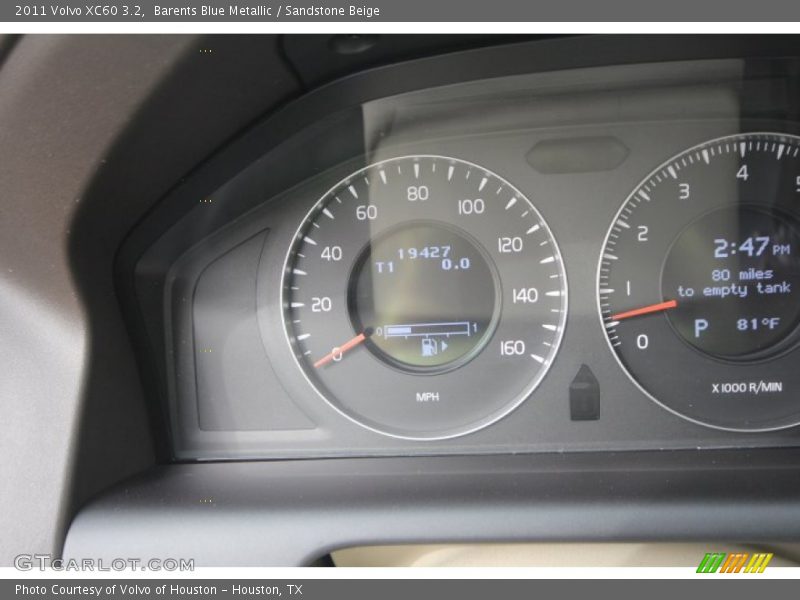 Barents Blue Metallic / Sandstone Beige 2011 Volvo XC60 3.2