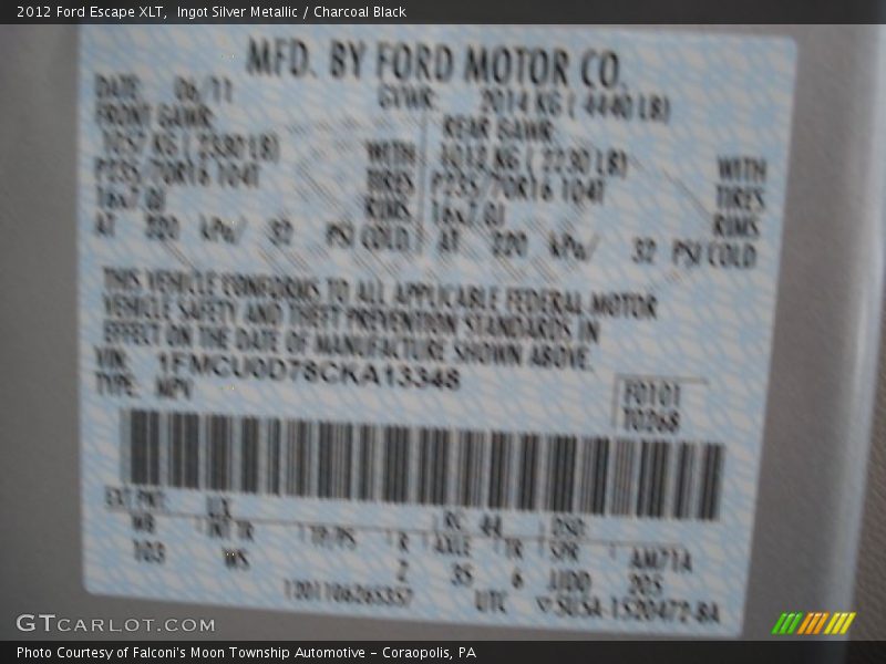 Ingot Silver Metallic / Charcoal Black 2012 Ford Escape XLT
