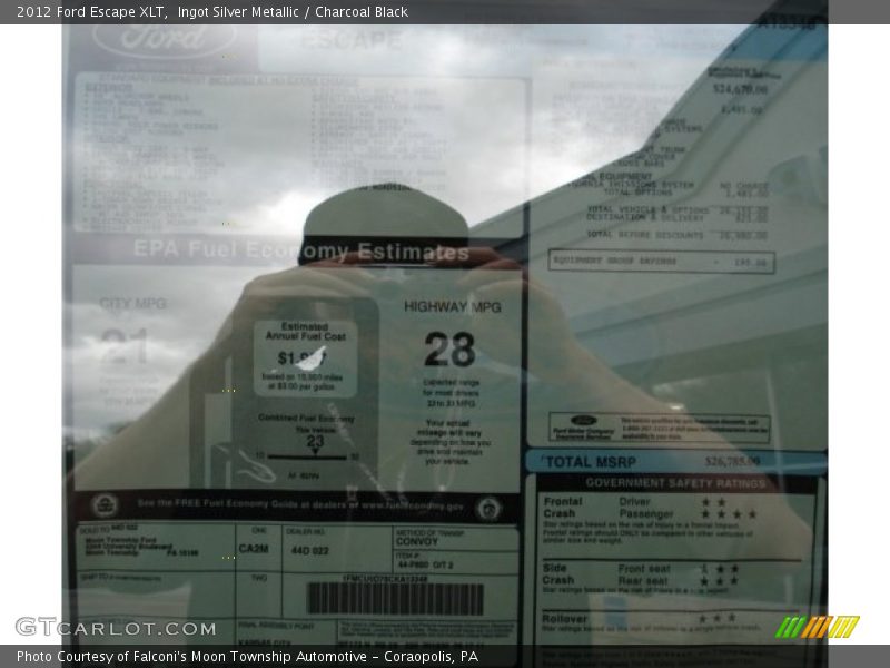 Ingot Silver Metallic / Charcoal Black 2012 Ford Escape XLT