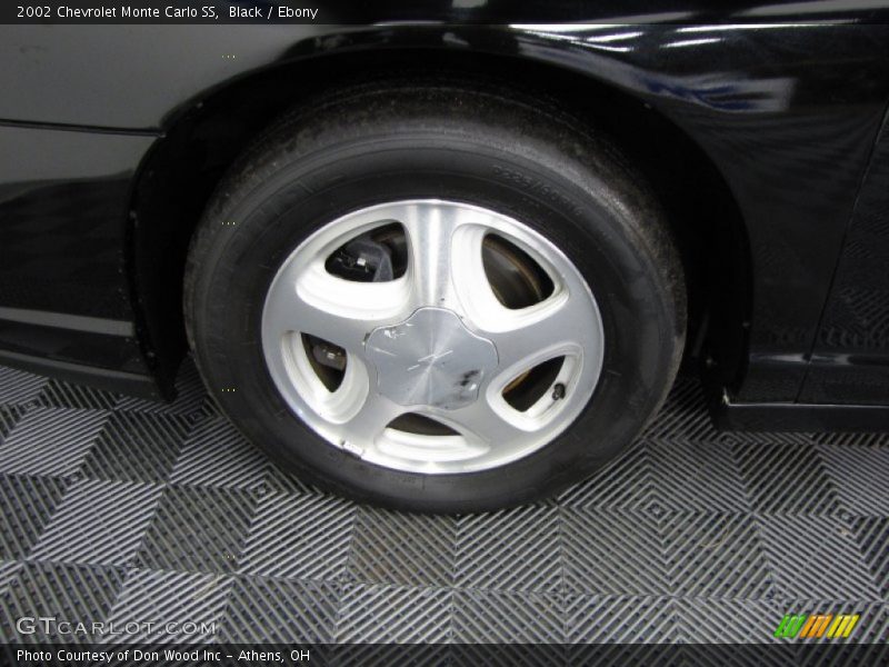 Black / Ebony 2002 Chevrolet Monte Carlo SS