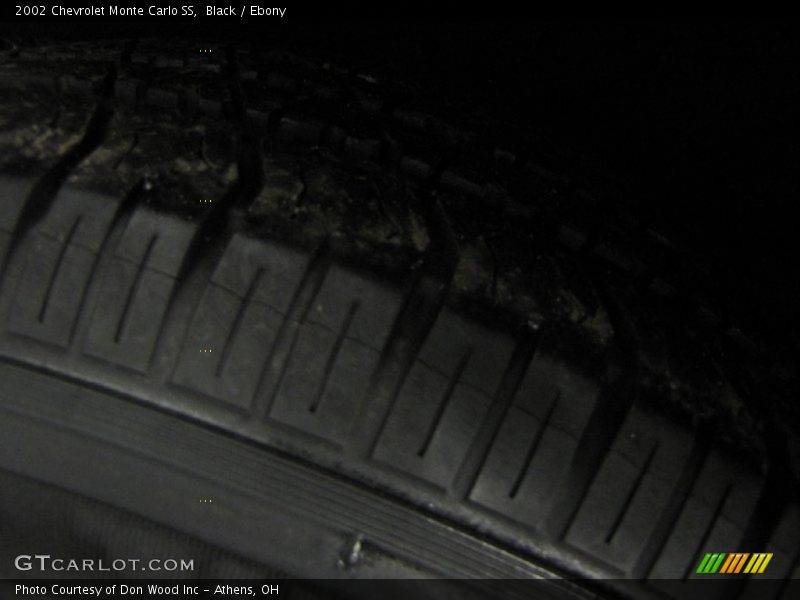 Black / Ebony 2002 Chevrolet Monte Carlo SS