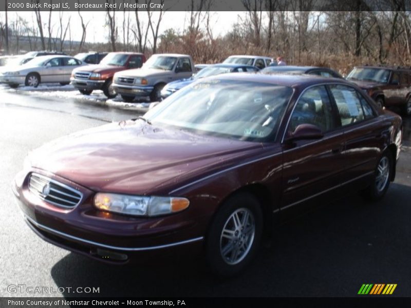 Bordeaux Red / Medium Gray 2000 Buick Regal LS