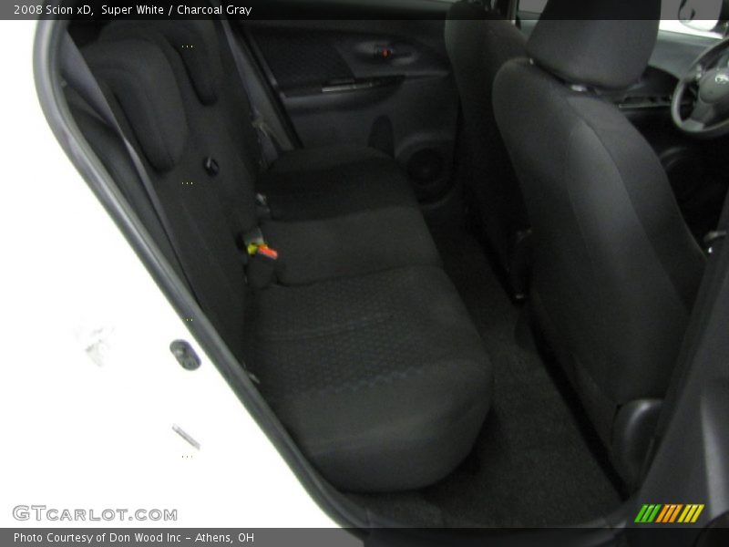 Super White / Charcoal Gray 2008 Scion xD