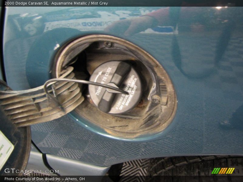 Aquamarine Metallic / Mist Grey 2000 Dodge Caravan SE