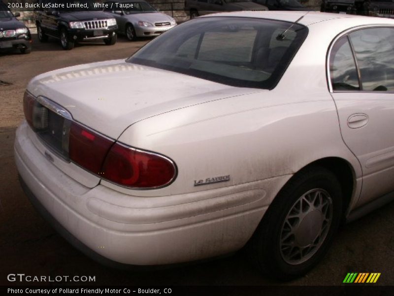 White / Taupe 2001 Buick LeSabre Limited
