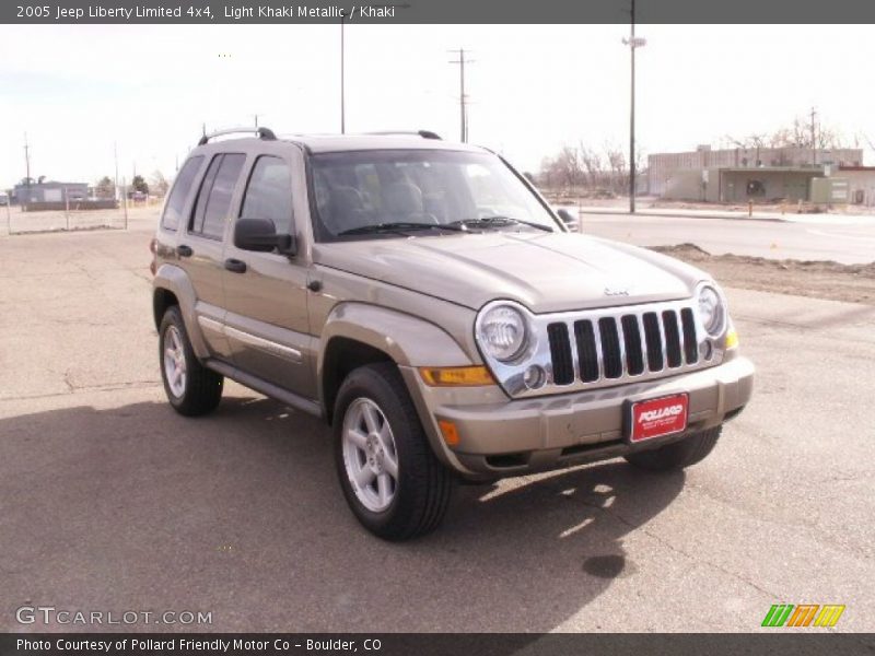 Light Khaki Metallic / Khaki 2005 Jeep Liberty Limited 4x4