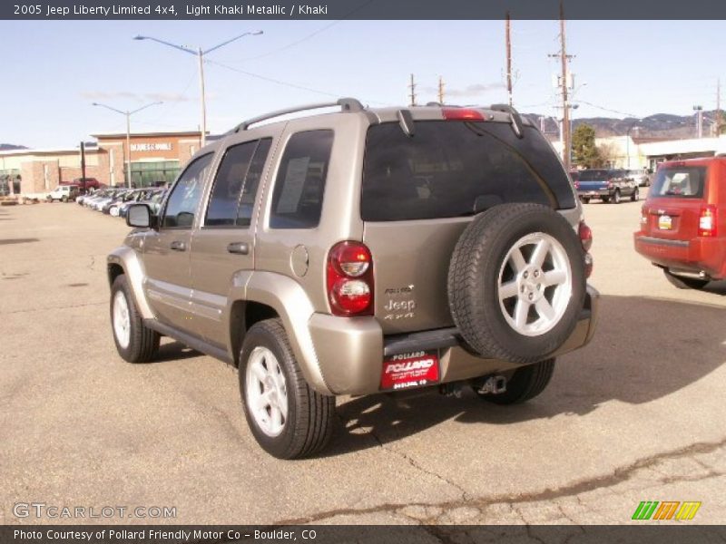 Light Khaki Metallic / Khaki 2005 Jeep Liberty Limited 4x4