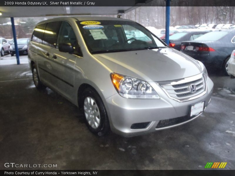 Silver Pearl Metallic / Gray 2009 Honda Odyssey LX