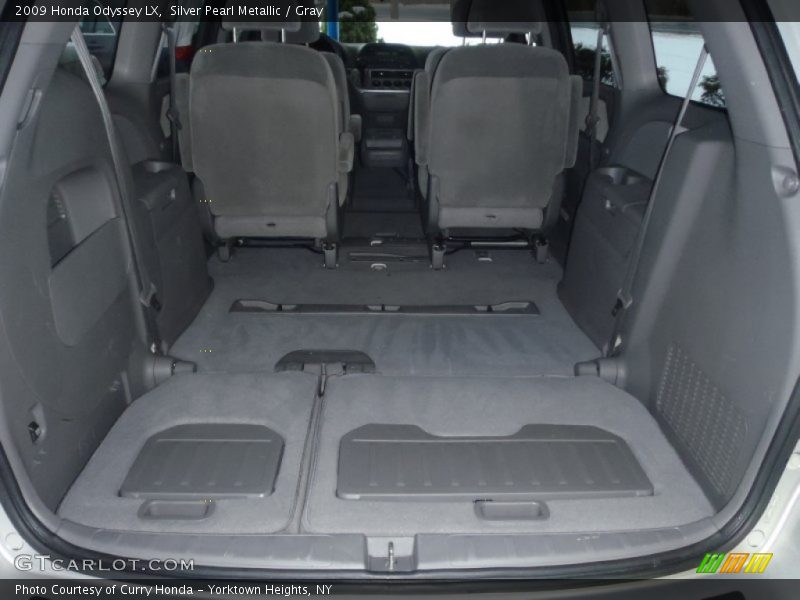 Silver Pearl Metallic / Gray 2009 Honda Odyssey LX