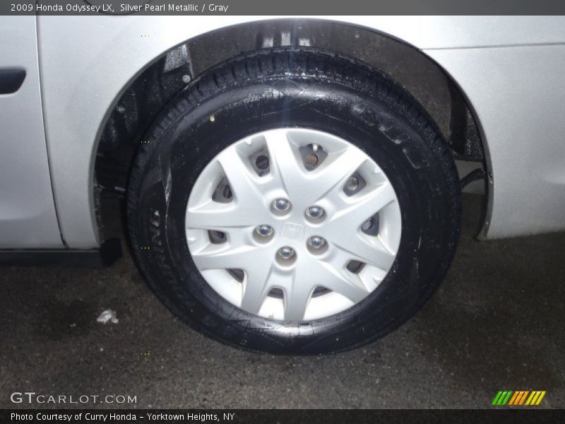 Silver Pearl Metallic / Gray 2009 Honda Odyssey LX