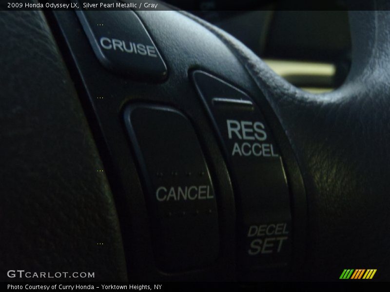 Silver Pearl Metallic / Gray 2009 Honda Odyssey LX
