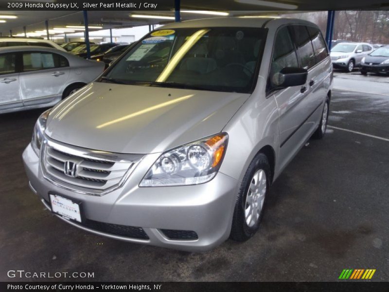 Silver Pearl Metallic / Gray 2009 Honda Odyssey LX